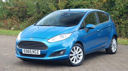 FORD FIESTA 1.0 T EcoBoost Titanium